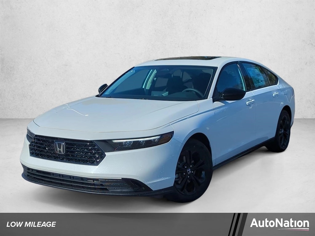 Used 2025 Honda Accord SE Sedan