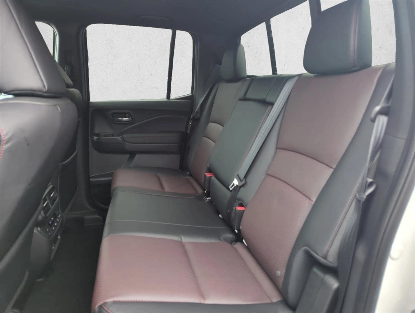 2026 Honda Ridgeline Black Edition - Photo 19