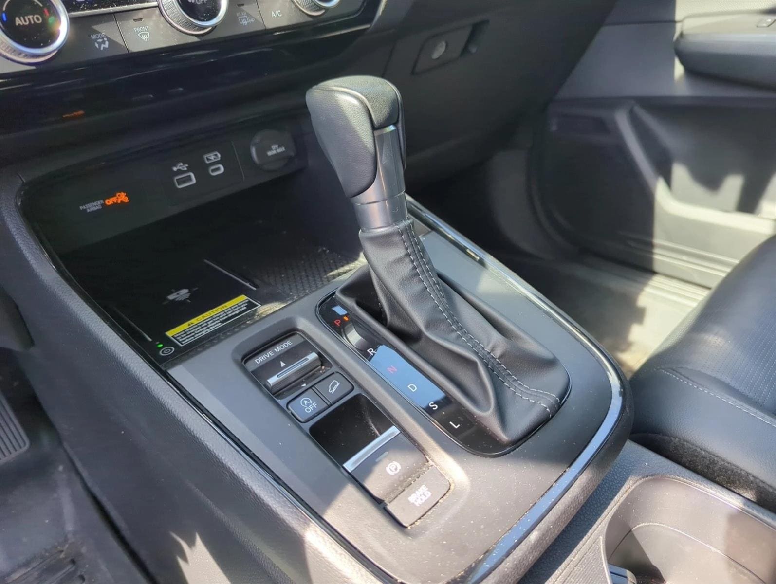 2024 Honda CR-V EX-L - Photo 17