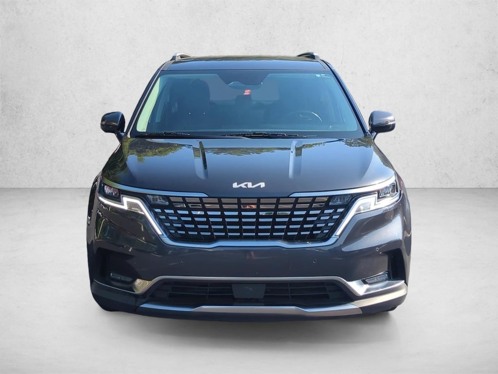 Used 2024 Kia Carnival SX MPV
