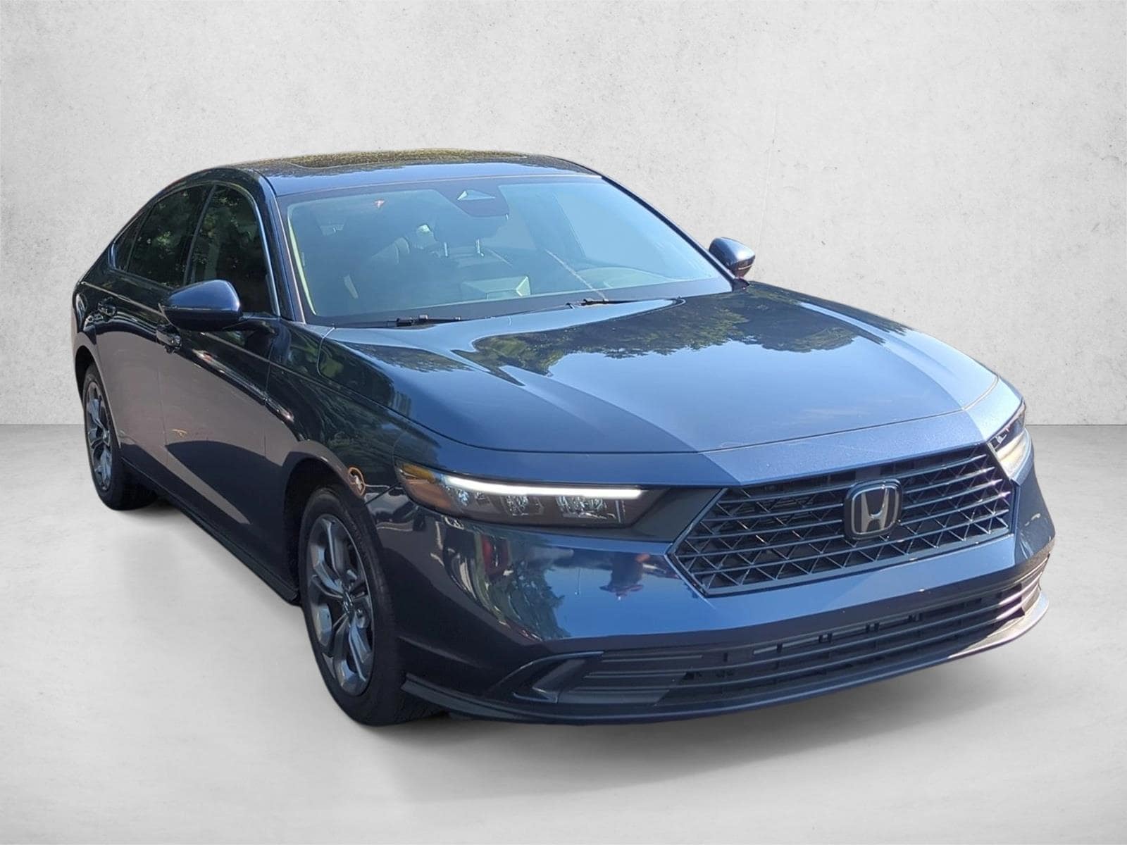 2023 Honda Accord EX - Photo 3