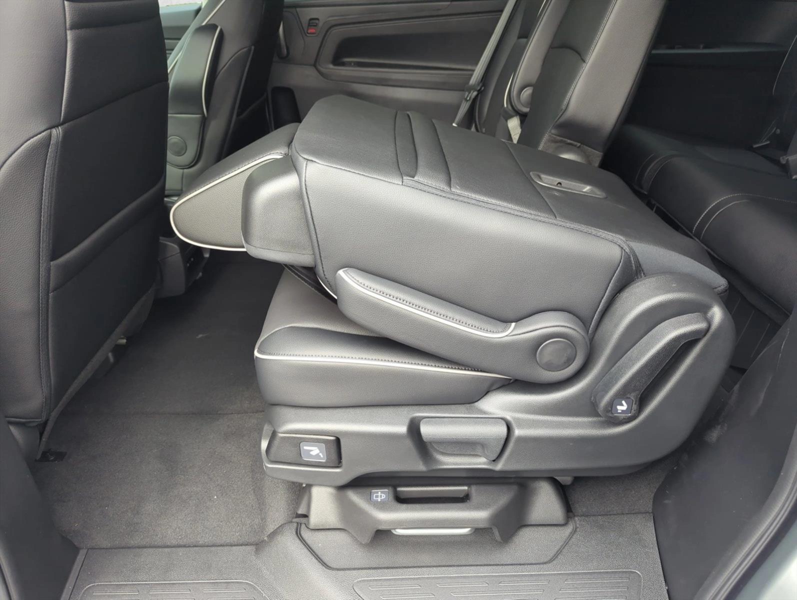 New 2027 Honda Odyssey Touring Van Passenger Van
