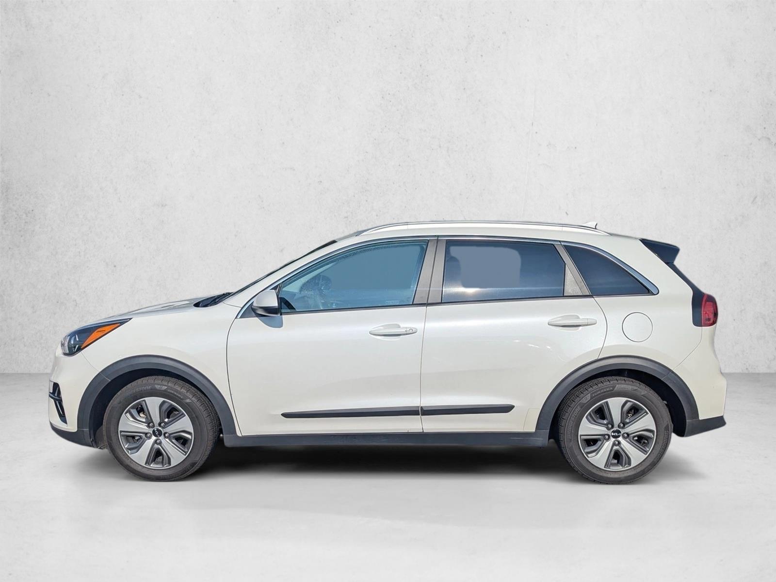 Used 2022 Kia Niro LX SUV