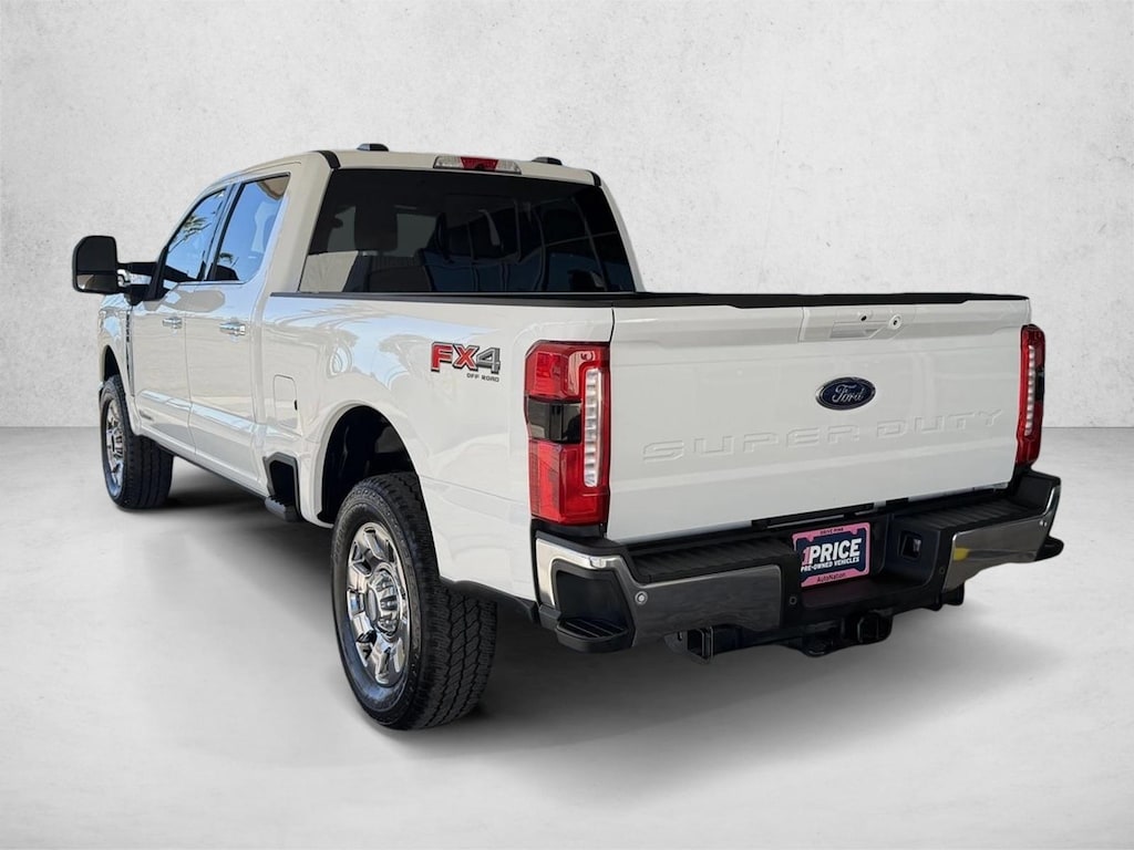Used 2025 Ford F-250 Lariat Truck Crew Cab