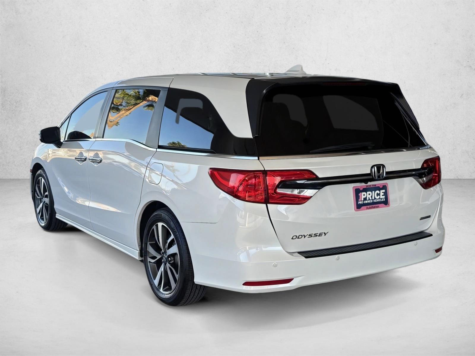Certified 2024 Honda Odyssey Touring Van