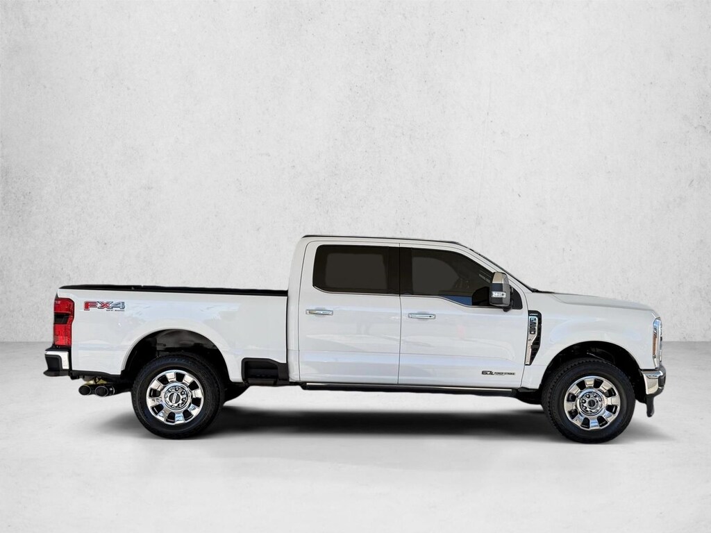 Used 2025 Ford F-250 Lariat Truck Crew Cab
