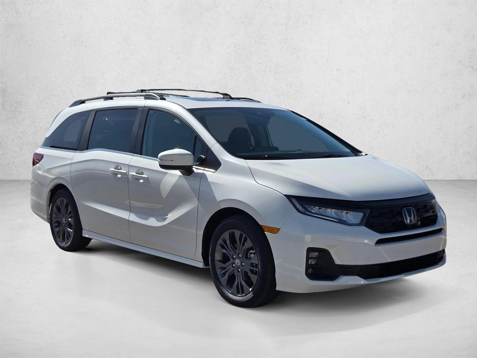 2026 Honda Odyssey Touring - Photo 7