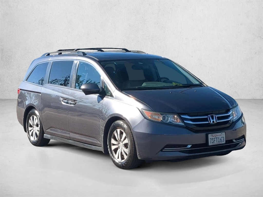 Used 2016 Honda Odyssey EX-L w/Navigation Van Passenger Van
