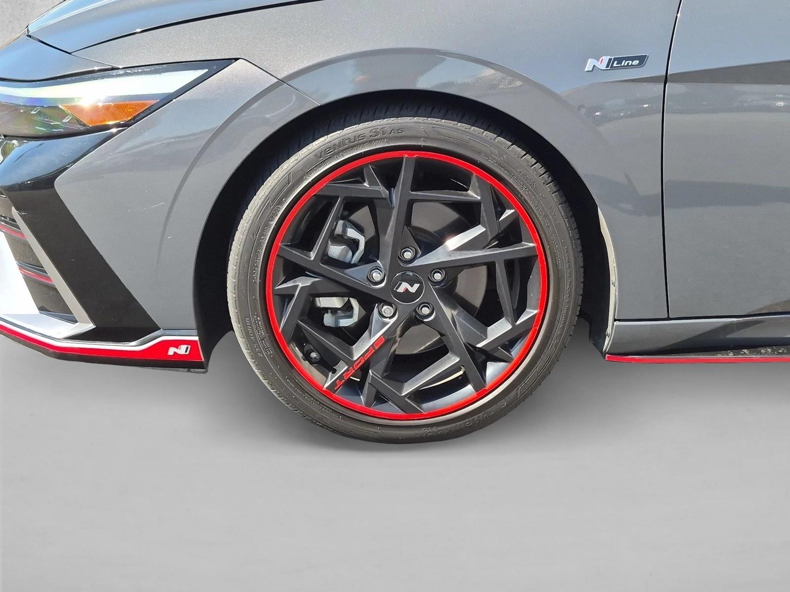 2024 Hyundai Elantra N Line - Photo 13