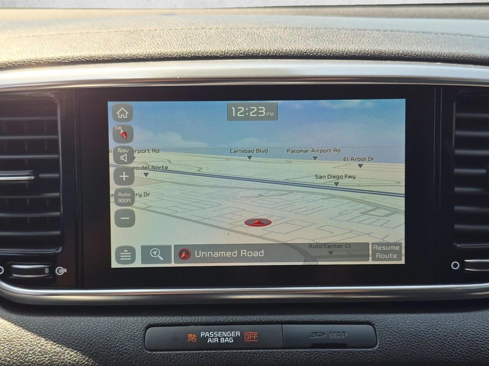 2022 Kia Sportage EX - Photo 13
