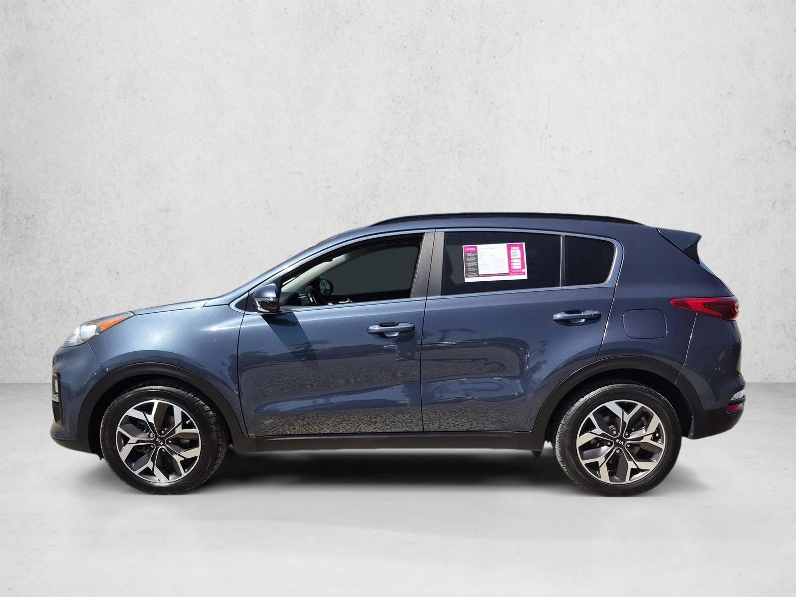 2022 Kia Sportage EX - Photo 9