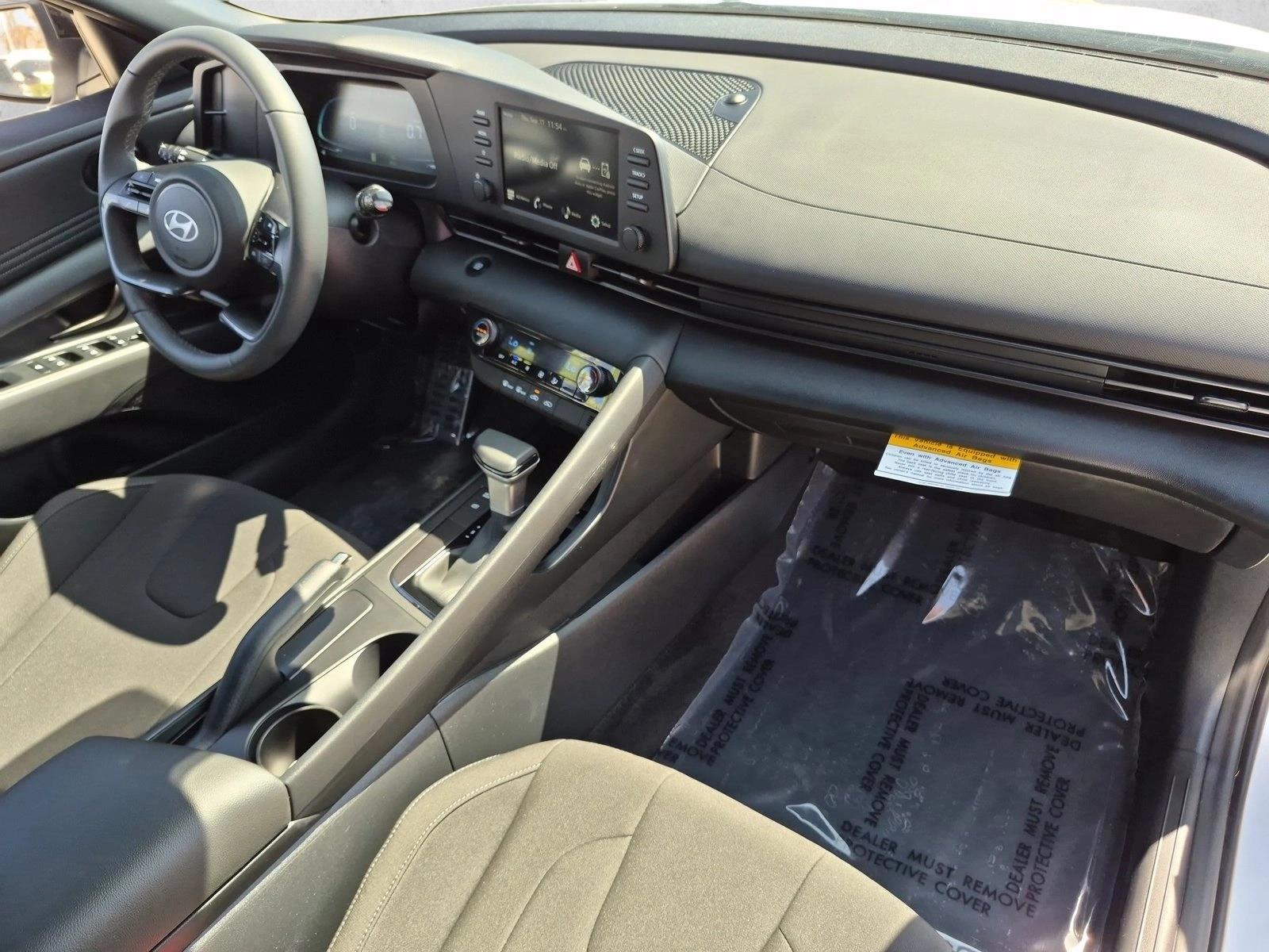 2026 Hyundai Elantra SEL Sport - Photo 20
