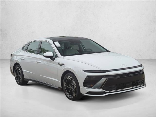 2025 Hyundai Sonata SEL - Photo 6