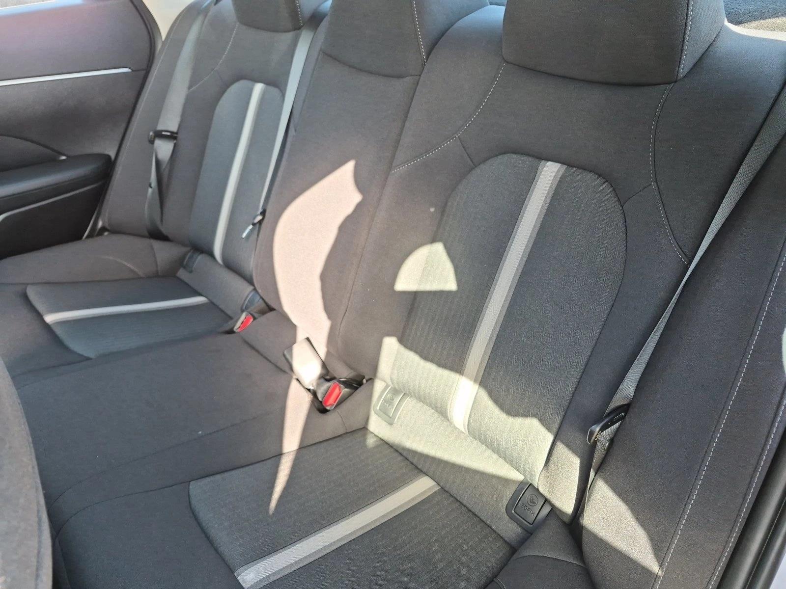 2025 Hyundai Sonata SE - Photo 17