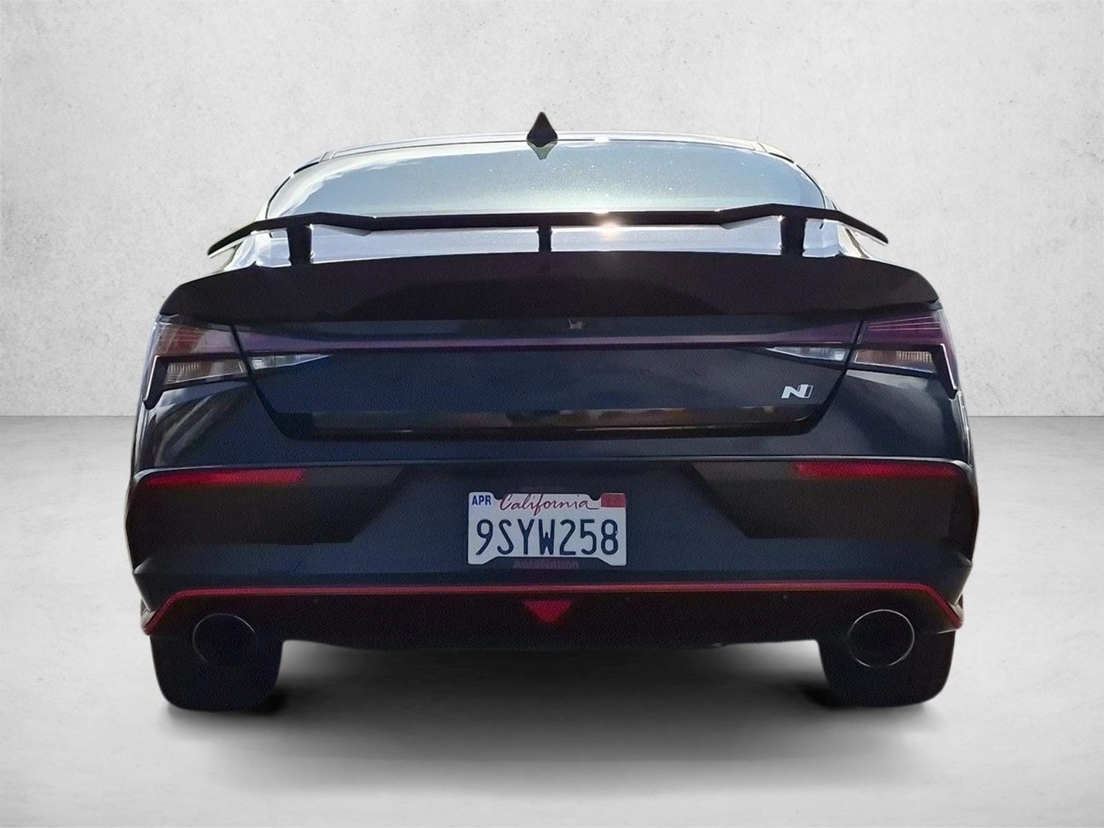 2025 Hyundai Elantra N - Photo 6
