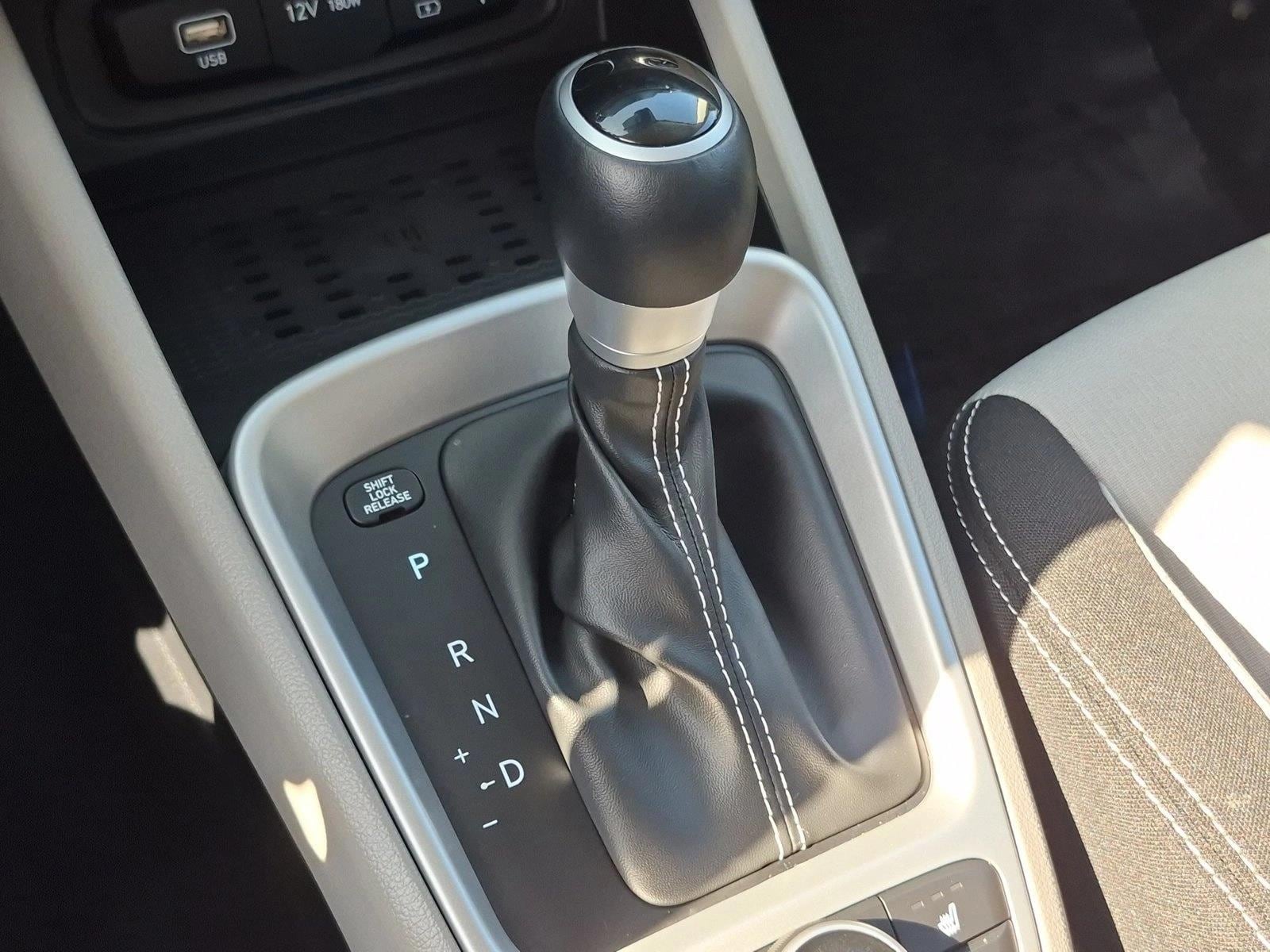 2026 Hyundai Venue SEL - Photo 12