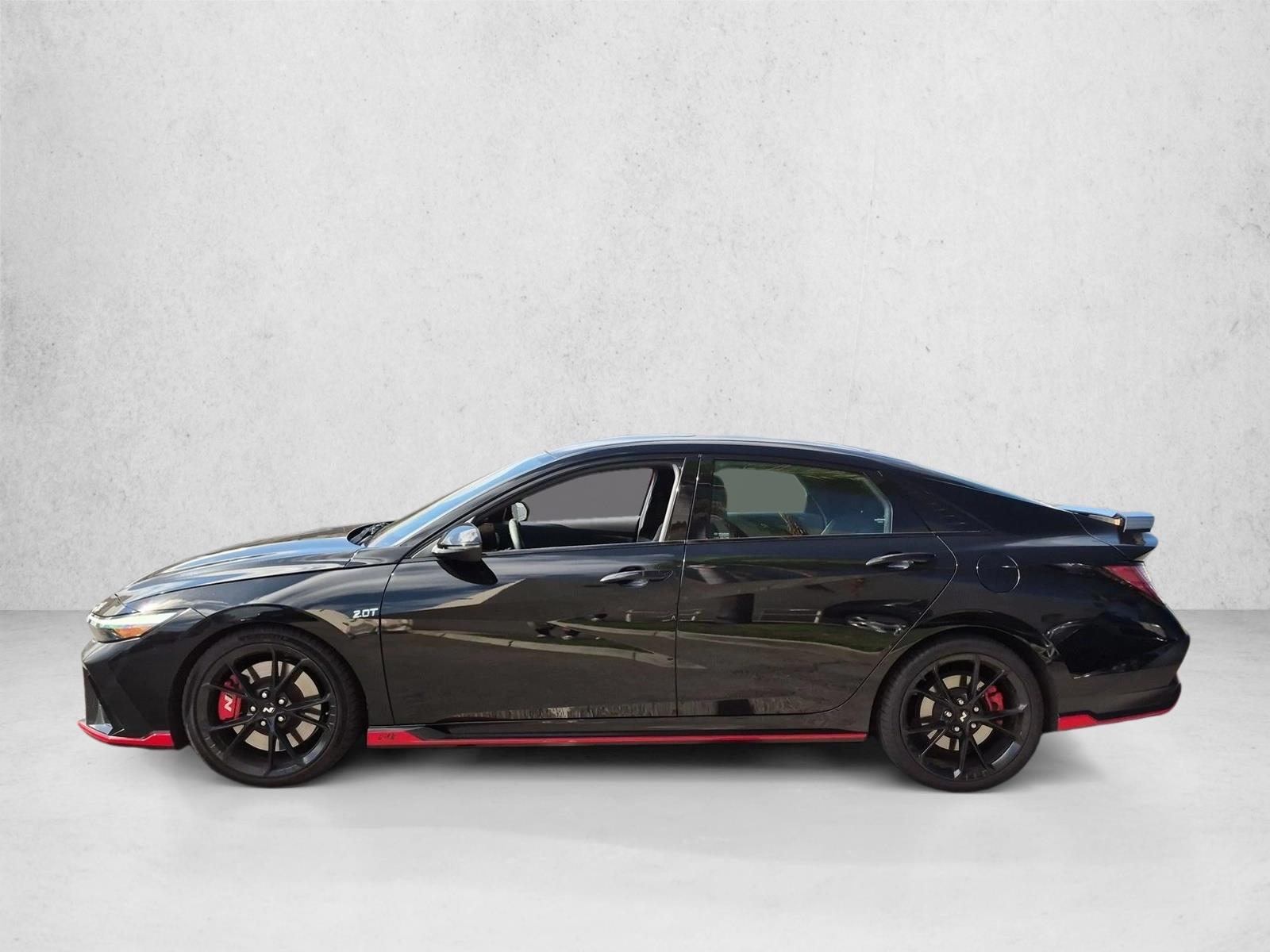 2025 Hyundai Elantra N - Photo 8