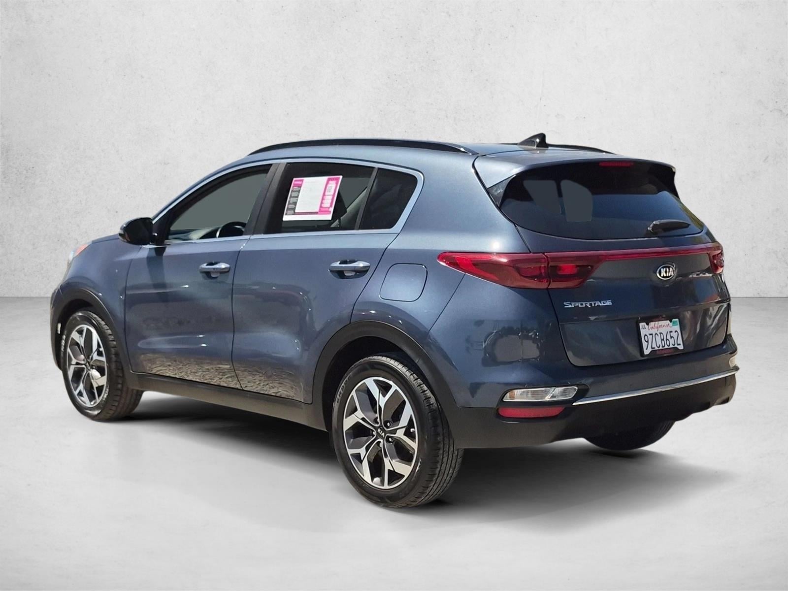 2022 Kia Sportage EX - Photo 8