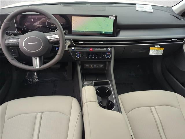 2025 Hyundai Sonata SEL - Photo 14