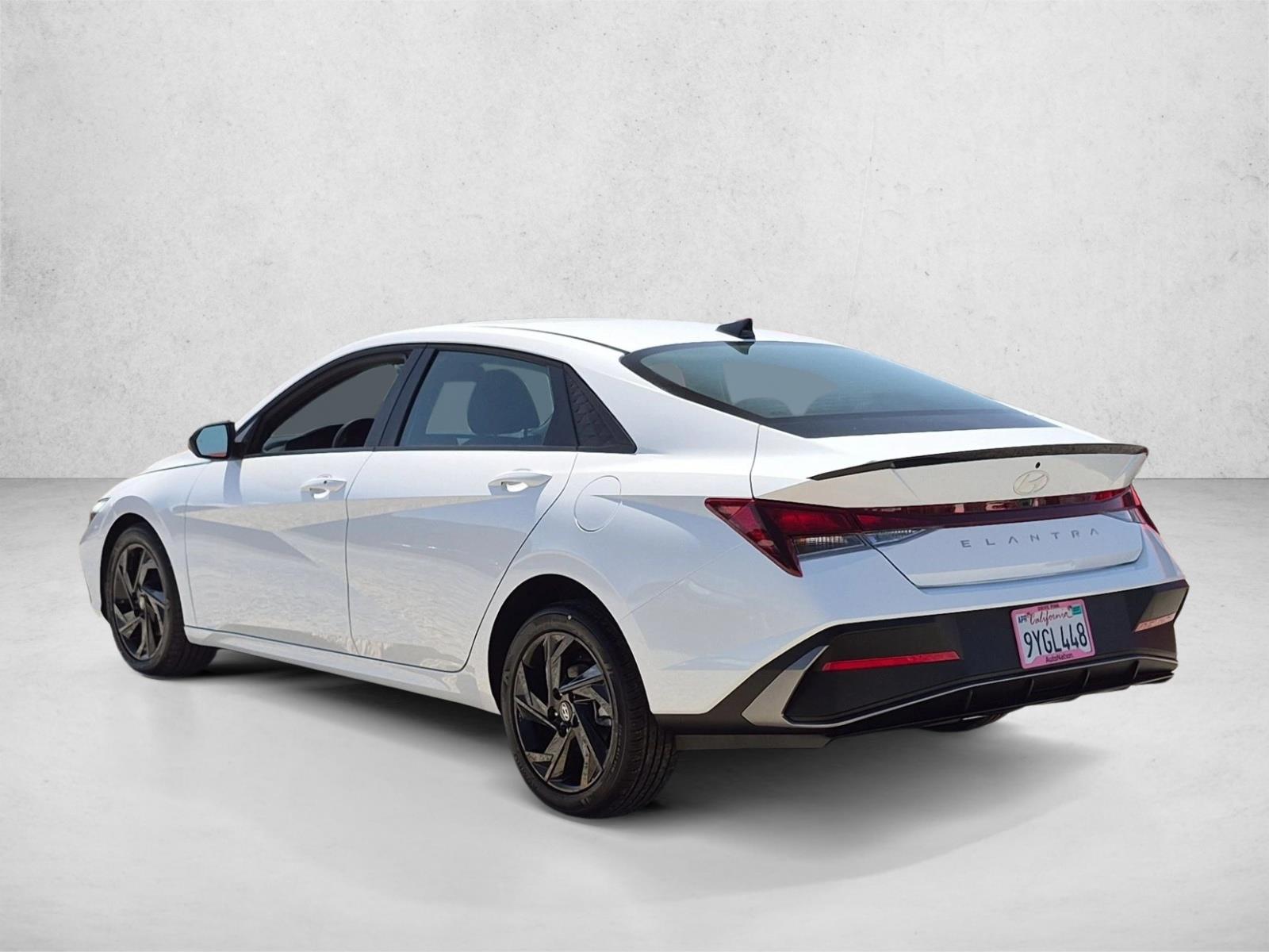 2026 Hyundai Elantra SEL Sport - Photo 8