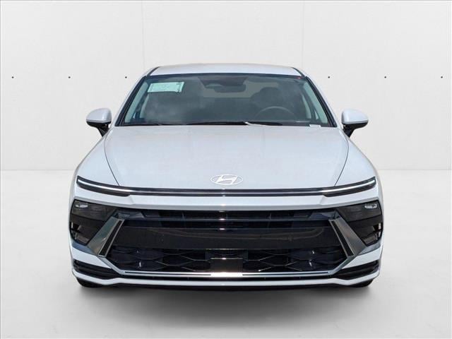 2025 Hyundai Sonata Hybrid SEL - Photo 6