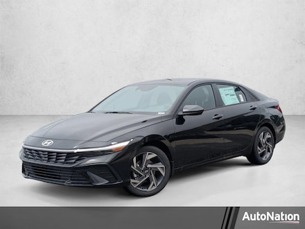 2025 Hyundai Elantra SEL Sport 4dr Car