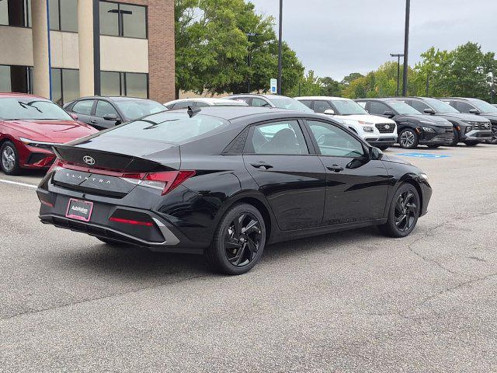 New 2026 Hyundai Elantra SEL Sport Plus Sedan