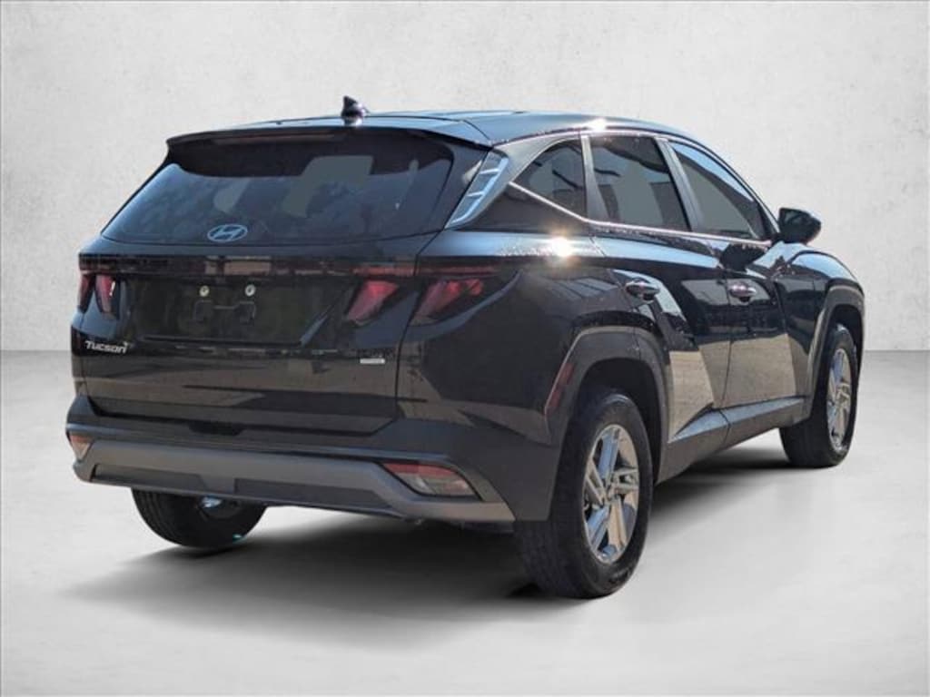 New 2026 Hyundai Tucson SE AWD SUV
