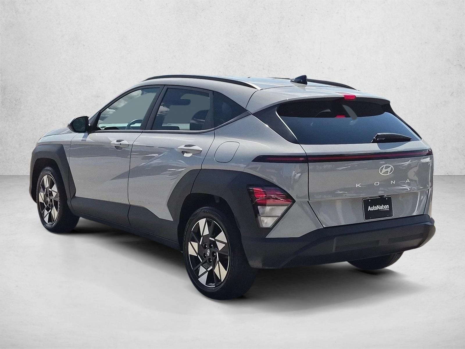 2025 Hyundai Kona SEL - Photo 8