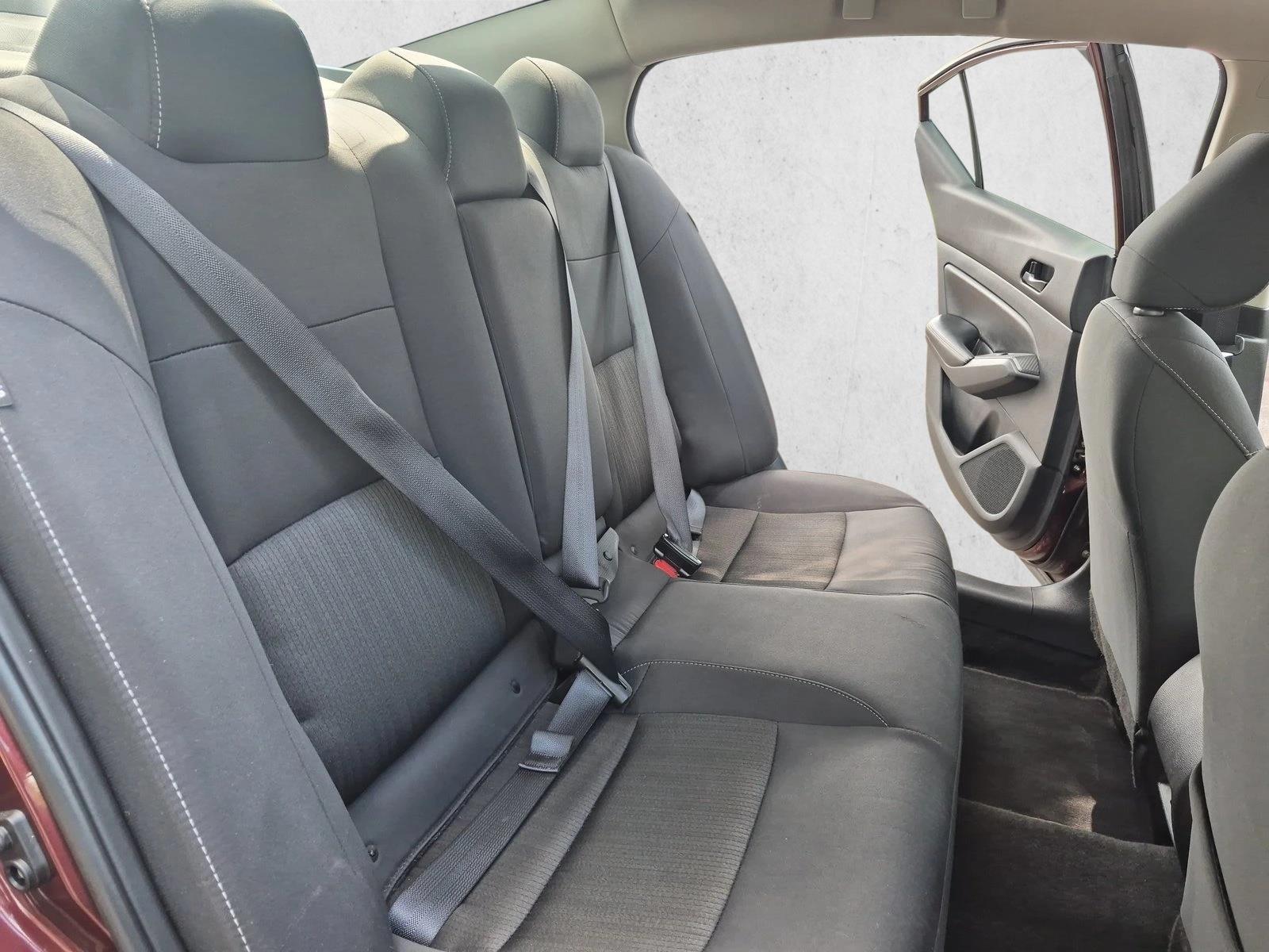 2025 Nissan Altima SV - Photo 18