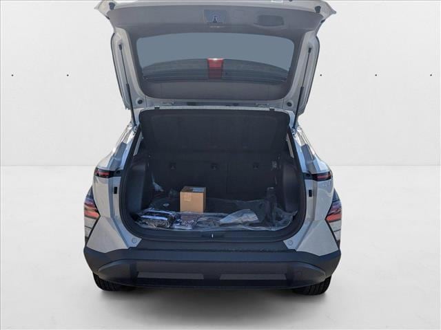2025 Hyundai Kona SEL Convenience - Photo 19