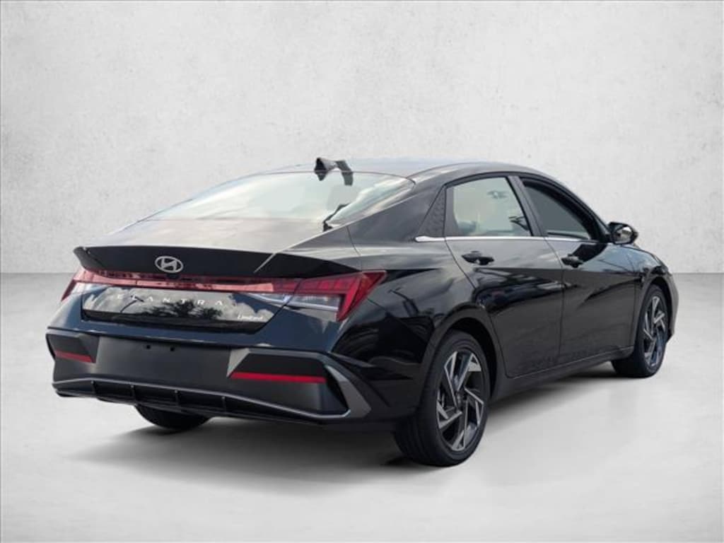 New 2026 Hyundai Elantra Limited Sedan