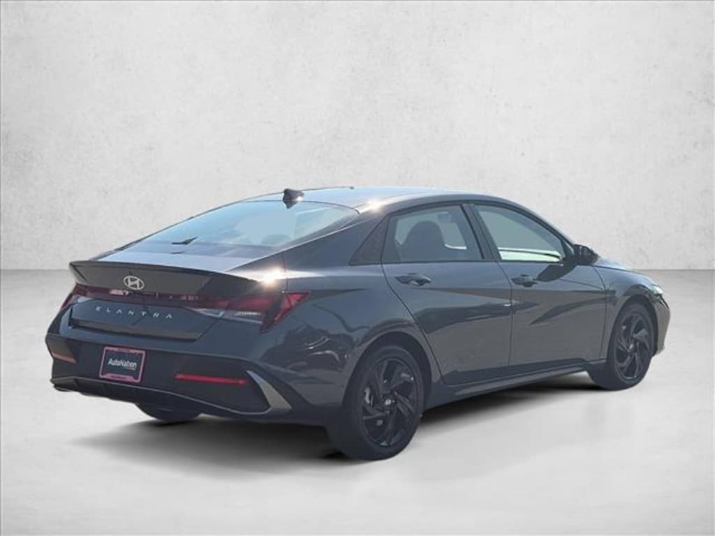 New 2026 Hyundai Elantra SEL Sport Plus Sedan