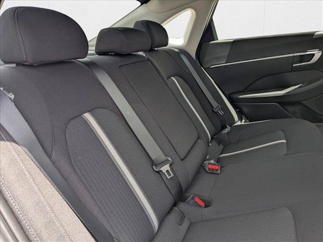 2025 Hyundai Sonata Hybrid SEL - Photo 19
