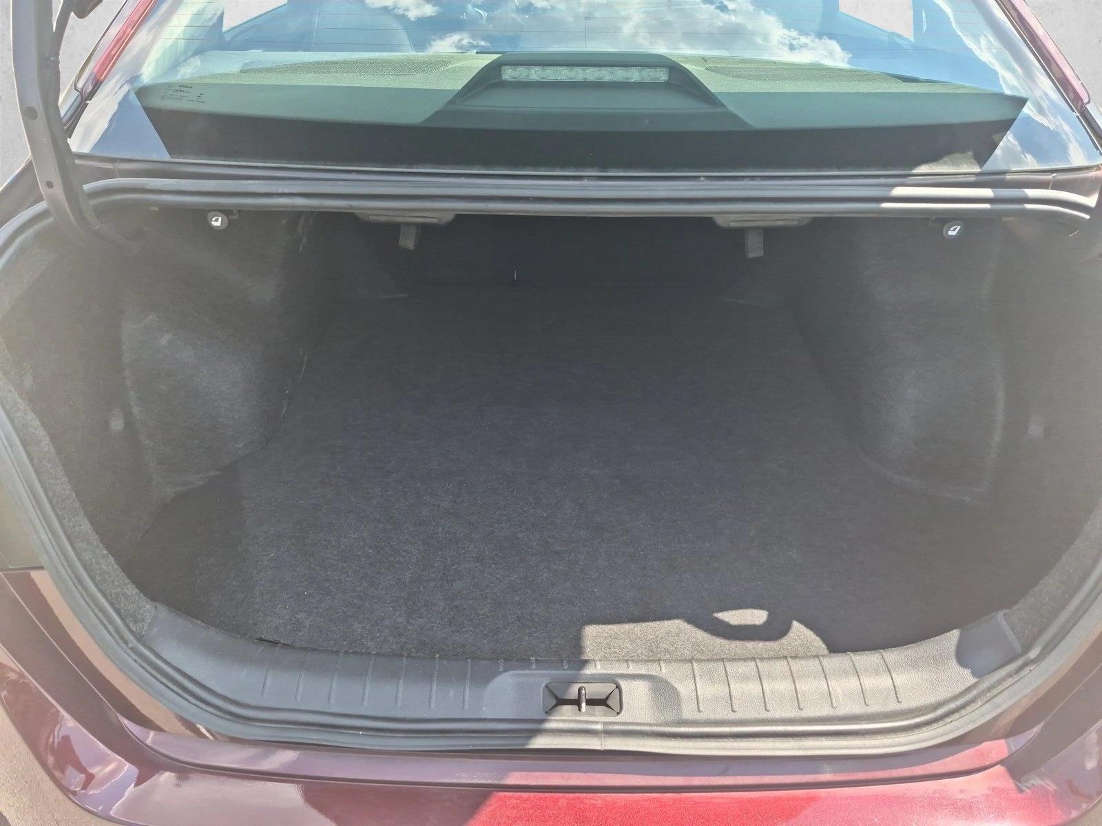 2025 Nissan Altima SV - Photo 6