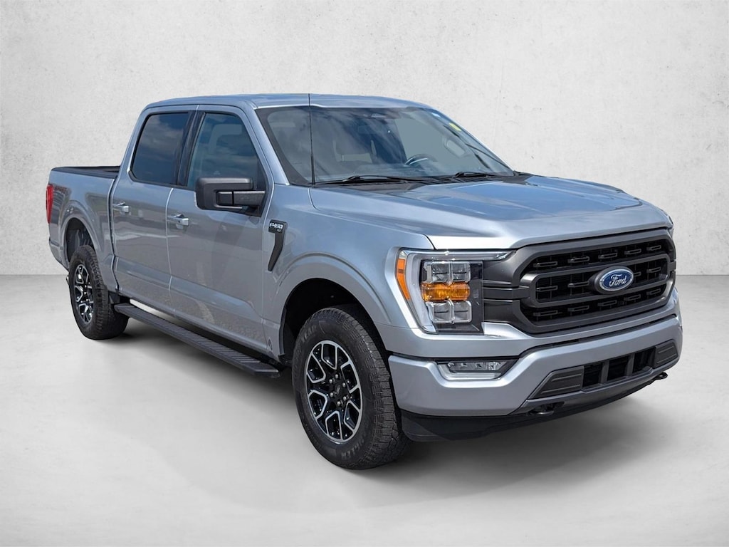 Used 2023 Ford F-150 XLT Crew Cab Pickup