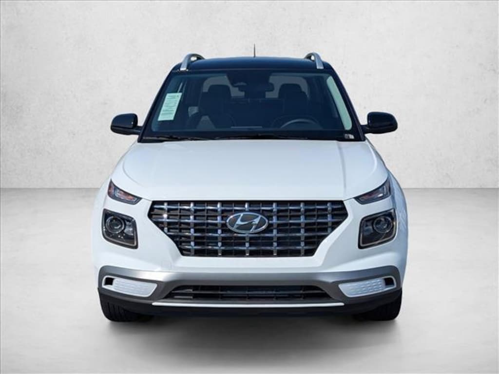 New 2026 Hyundai Venue SEL w/Two-Tone Roof Sport Utility