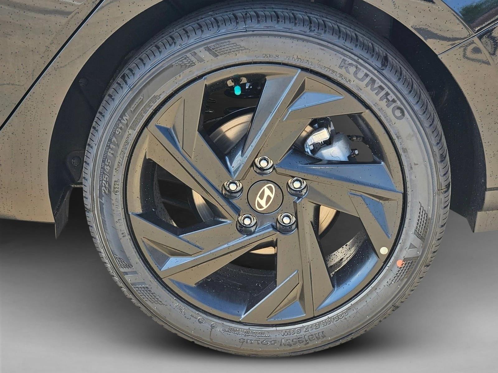 2026 Hyundai Elantra SEL Sport - Photo 10