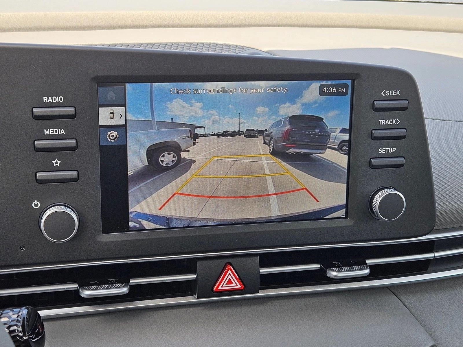 2026 Hyundai Elantra SEL Sport - Photo 13