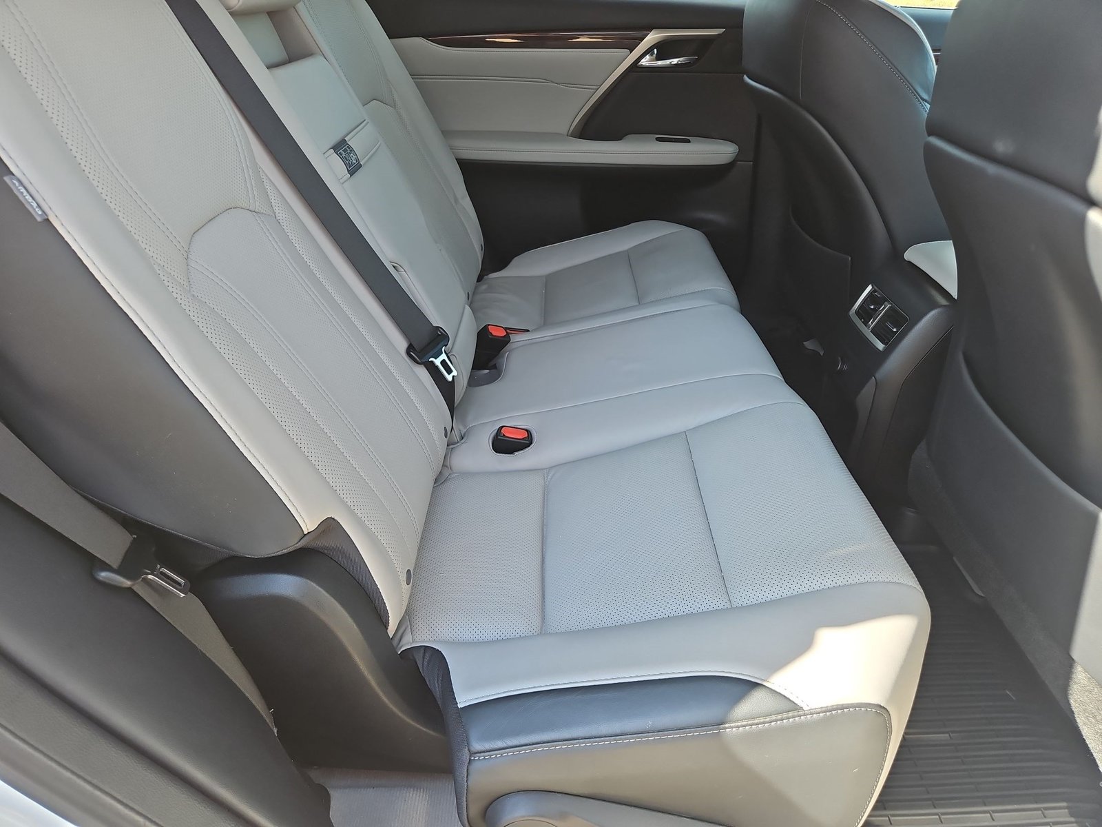 2017 Lexus RX 350 - Photo 18