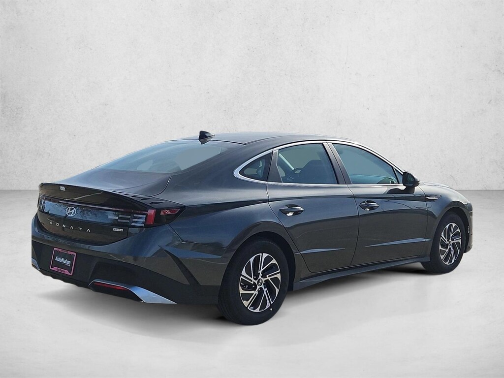 Certified 2026 Hyundai Sonata Hybrid Blue 4dr Car