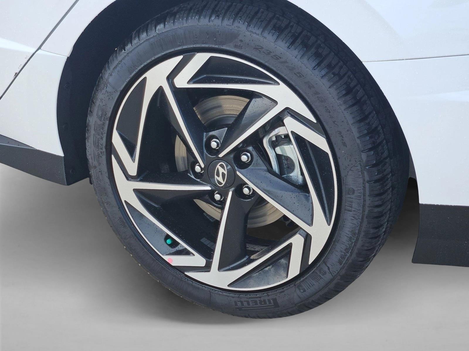 2026 Hyundai Sonata SEL - Photo 10