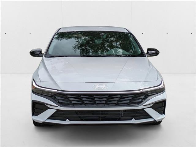 2025 Hyundai Elantra Blue - Photo 6