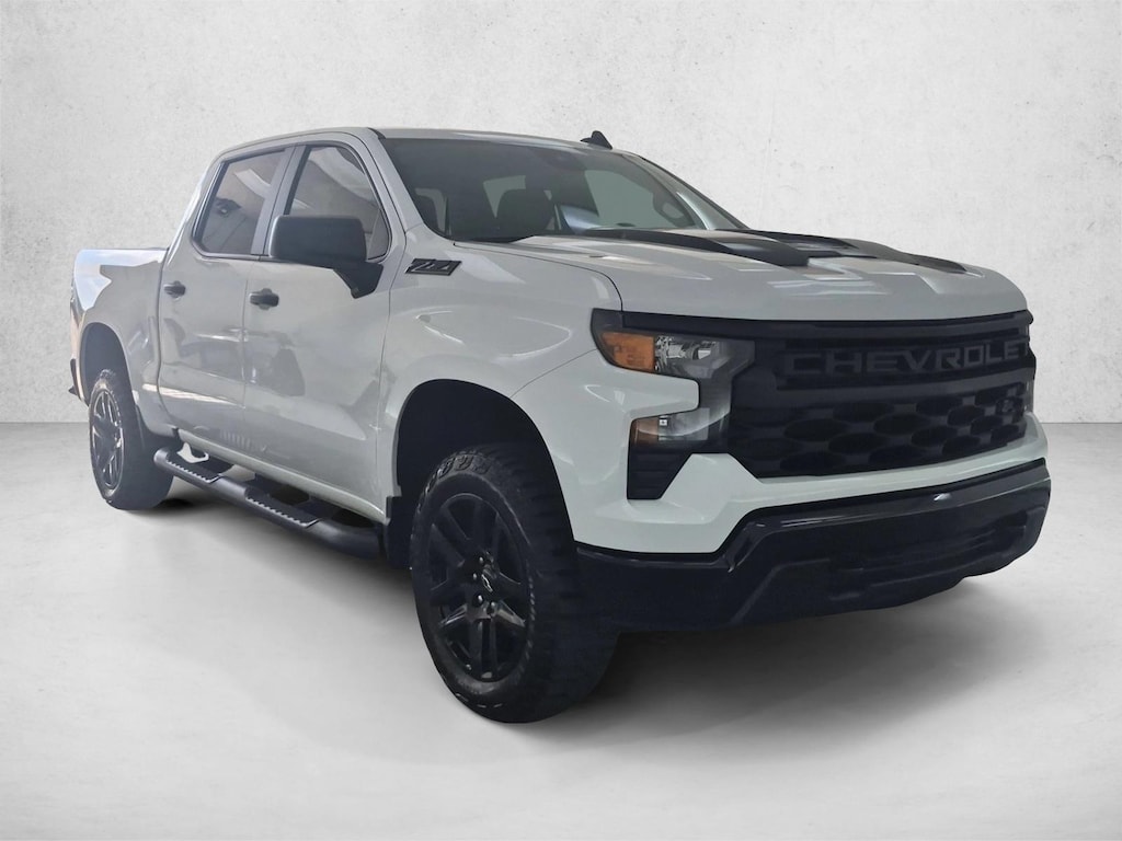 Used 2025 Chevrolet Silverado 1500 Custom Trail Boss Crew Cab Pickup
