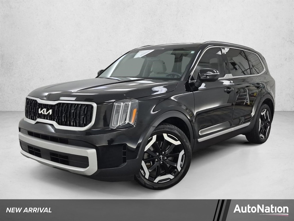 Used 2024 Kia Telluride EX Sport Utility