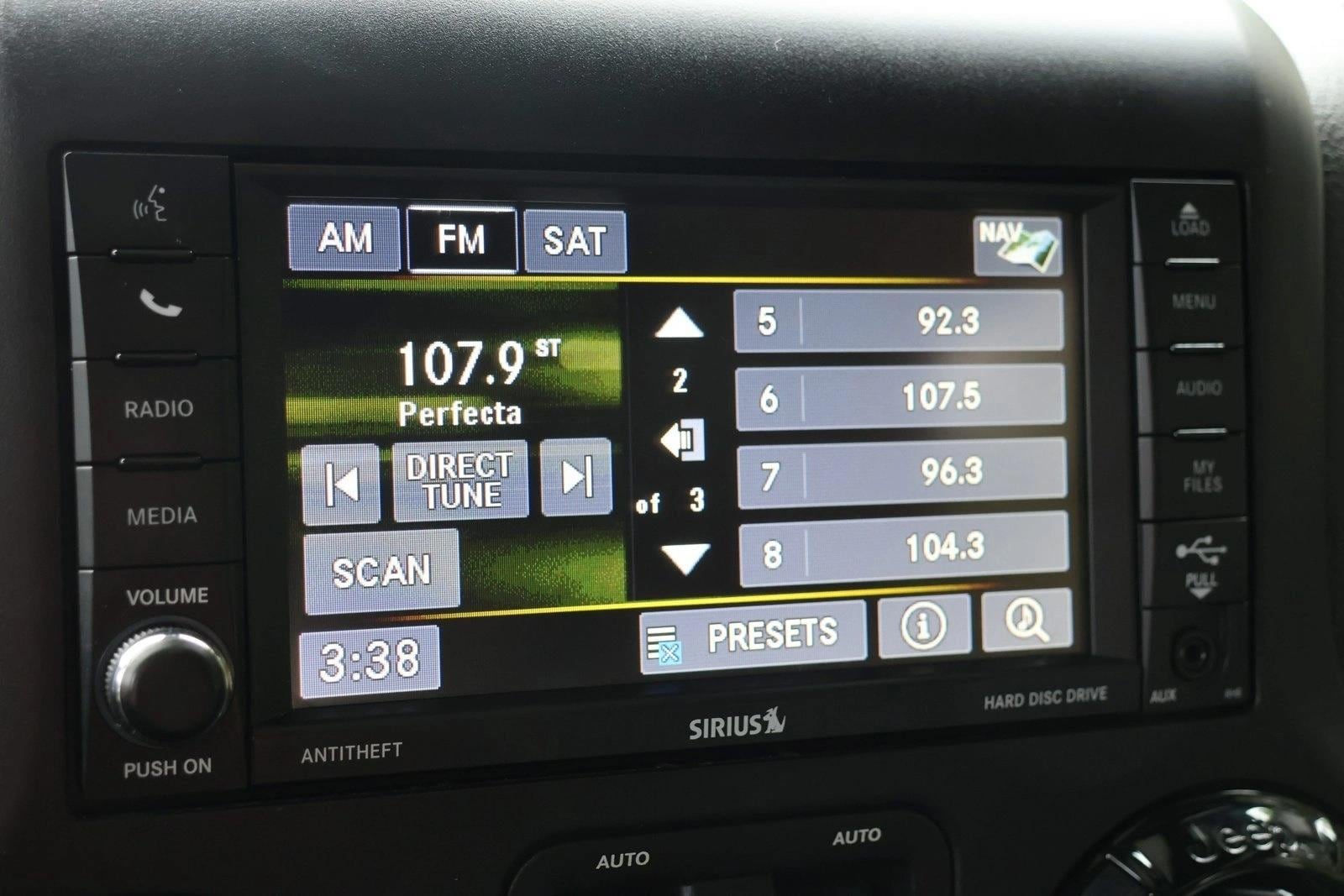 2015 Jeep Wrangler Unlimited Altitude - Photo 16