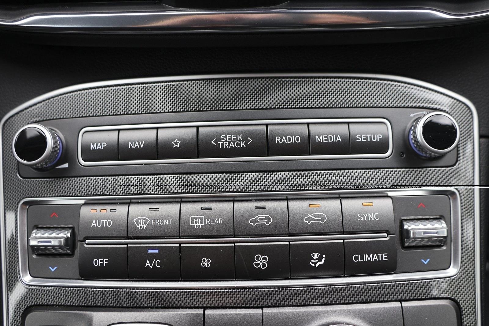 2023 Hyundai Santa Fe SEL - Photo 19