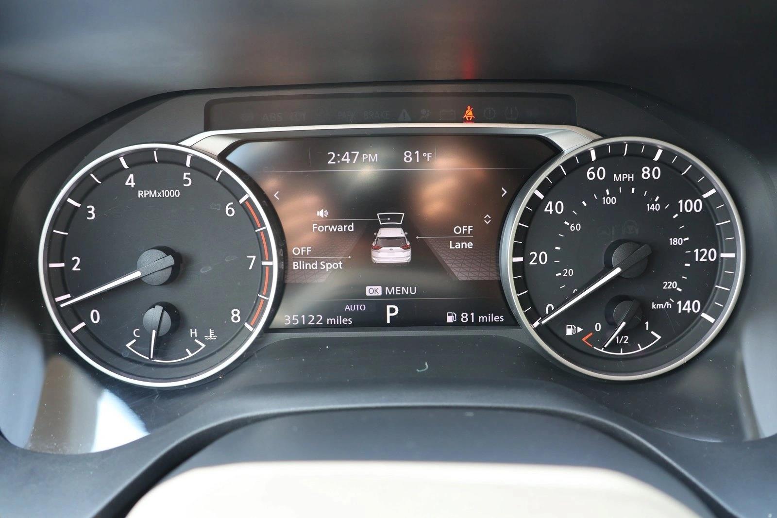 2025 Nissan Rogue SV - Photo 15