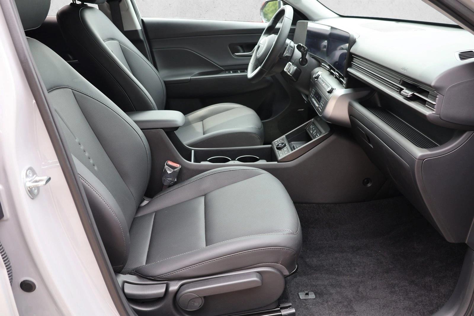 2026 Hyundai Kona Limited - Photo 28