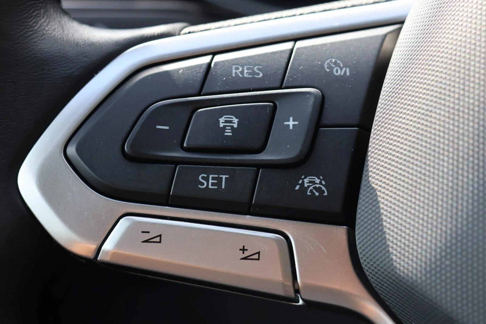 2025 Volkswagen Jetta S - Photo 14